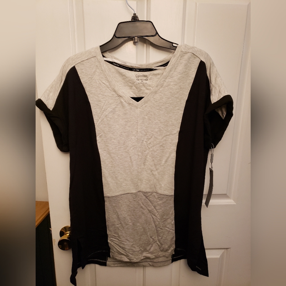 New with tags Calvin klein shirt size XL